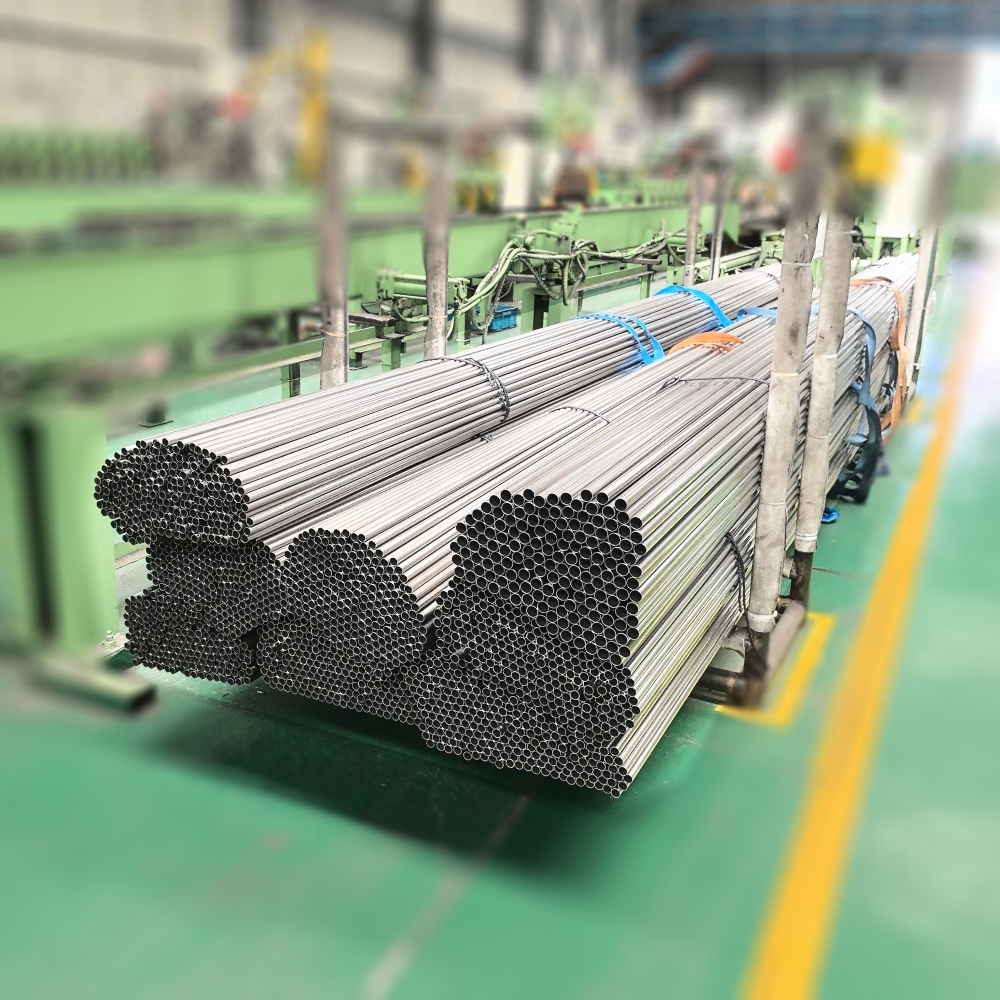 Steel Pipe Made in China 300mm Diameter Steel Tube OEM/ODM Stainless Steel Pipe Supplier